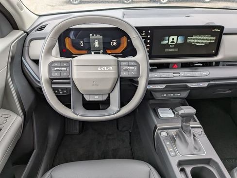 New 2027 Kia Seltos EX FWD image 18