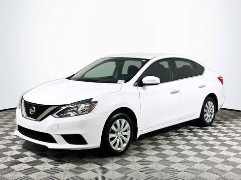 Used 2019 Nissan Sentra S FWD image 3