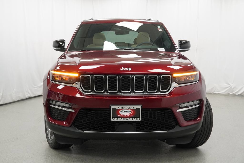 Certified 2025 Jeep Grand Cherokee Limited AWD/4WD image 13