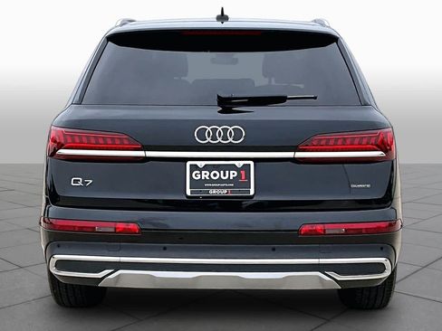 Used 2023 Audi Q7 3.0T Premium AWD/4WD image 9