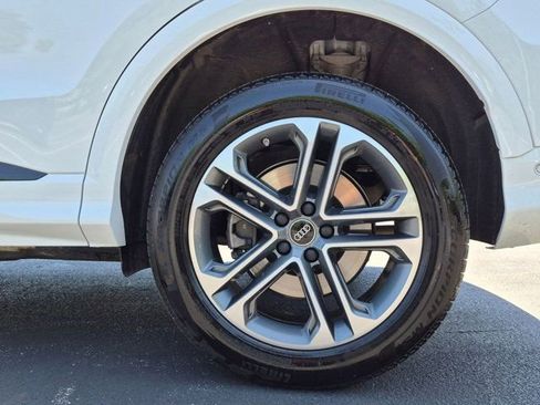 Certified 2025 Audi Q5 Premium AWD/4WD image 23