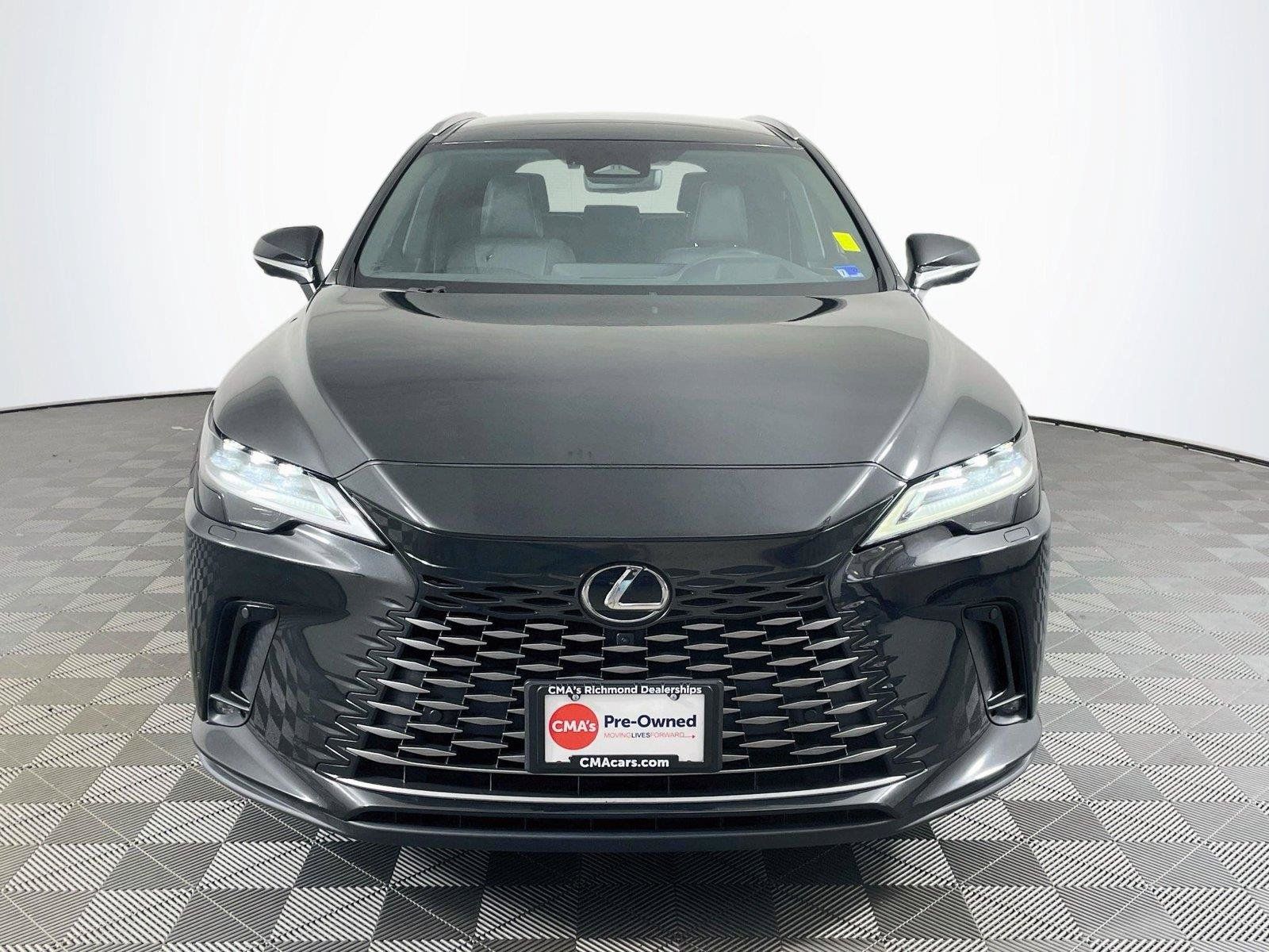 Used 2024 Lexus RX 350 AWD w/ Convenience Package image 2