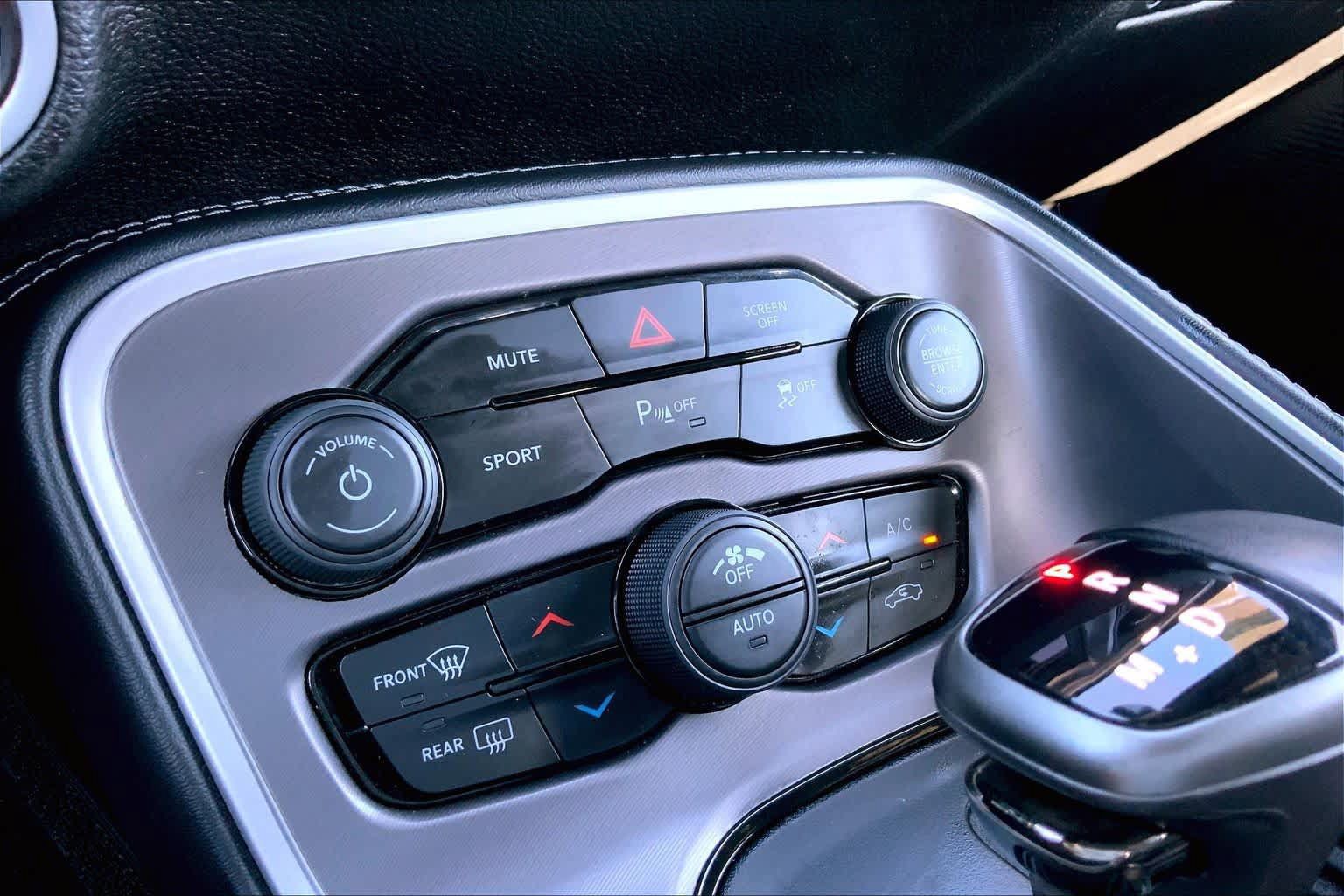 Used 2022 Dodge Challenger GT w/ Driver Convenience Group RWD image 30