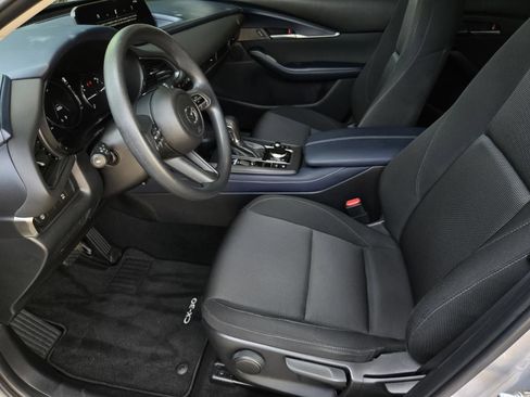 Used 2020 MAZDA CX-30 FWD image 22