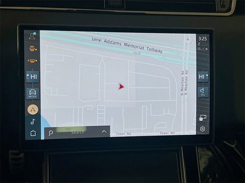 Certified 2025 Land Rover Range Rover Evoque Dynamic SE image 13