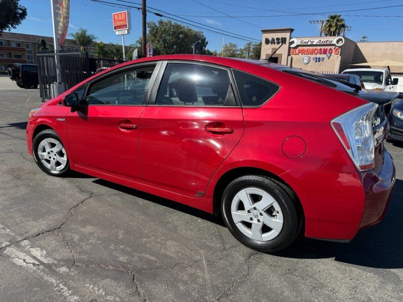 Used 2010 Toyota Prius Three w/ Navigation Pkg FWD image 7
