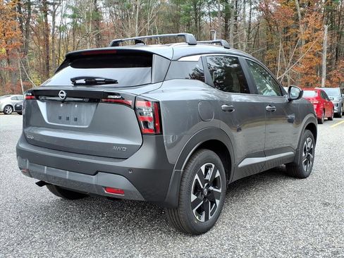 New 2026 Nissan Kicks SV w/ Cold Weather Package image 7