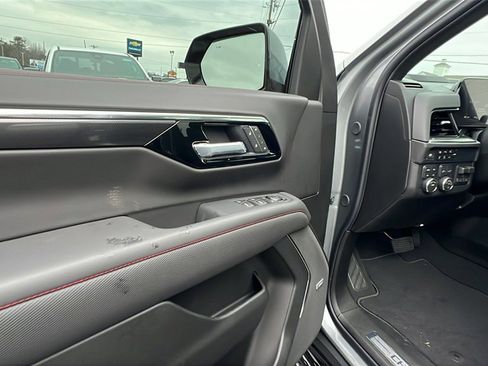 New 2026 Chevrolet Suburban RST w/ Comfort Package image 12