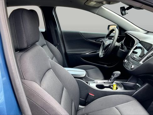 Used 2024 Chevrolet Malibu LT FWD image 11