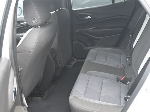 Used 2024 Chevrolet Trax RS image 13