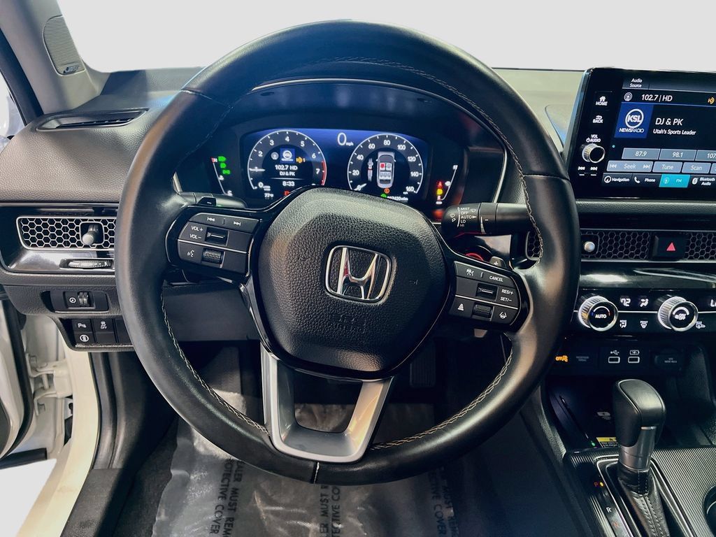 Used 2024 Honda Civic Touring image 11