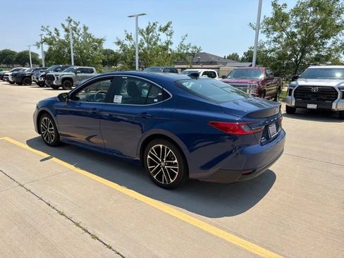 Used 2026 Toyota Camry XLE w/ Premium Plus Package AWD/4WD image 4