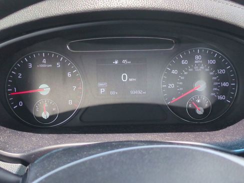 Used 2019 Kia Sorento AWD V6 image 16