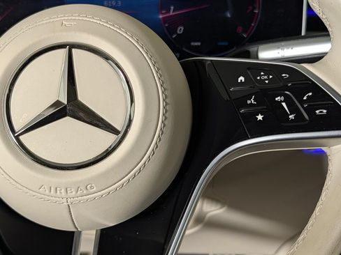 Used 2024 Mercedes-Benz S 580 4MATIC Sedan image 36