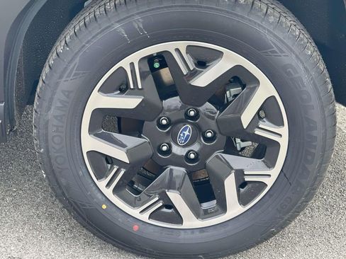 New 2025 Subaru Forester Premium image 11