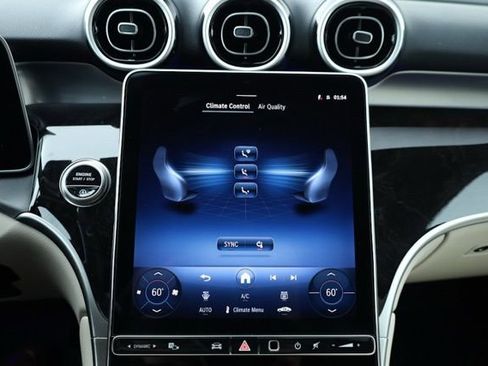 Certified 2025 Mercedes-Benz GLC 300 image 21