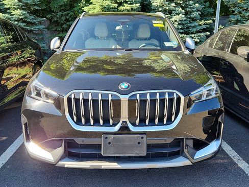Certified 2023 BMW X1 xDrive28i w/ Premium Package AWD/4WD image 2