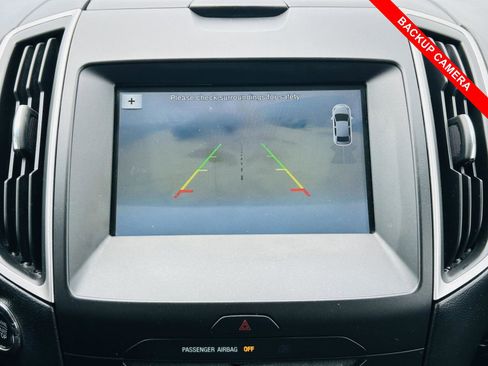 Used 2018 Ford Edge SEL w/ Equipment Group 201A FWD image 7
