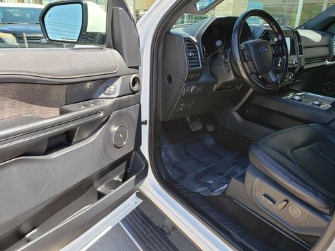 Used 2020 Ford Expedition Max Limited AWD/4WD image 10