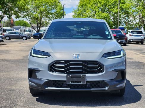Used 2024 Honda HR-V Sport image 2