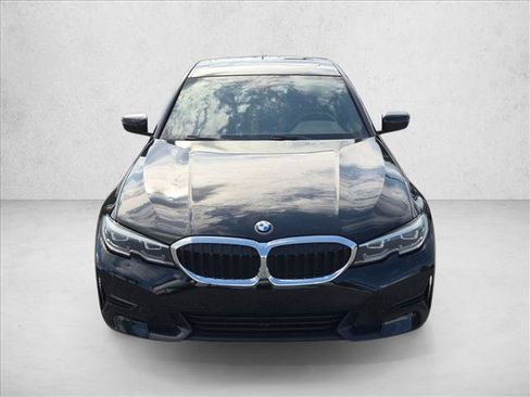 Used 2021 BMW 330e w/ Convenience Package RWD image 2