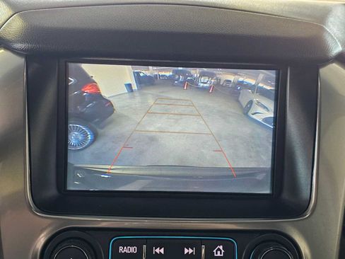 Used 2018 Chevrolet Tahoe LT w/ Luxury Package AWD/4WD image 41