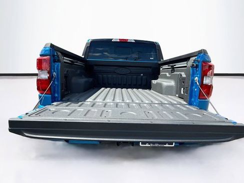 Used 2025 Ford Maverick Lobo AWD/4WD image 36