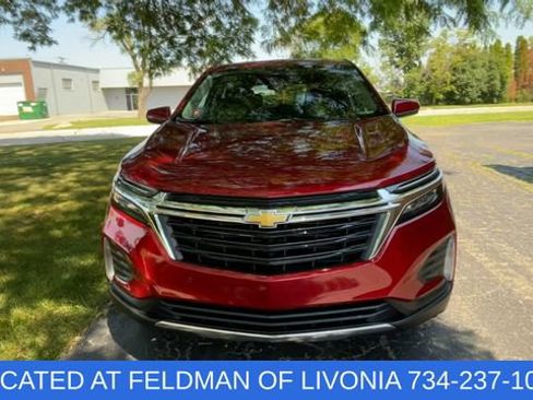 Certified 2024 Chevrolet Equinox LT w/ LPO, Floor Liner Package FWD image 3