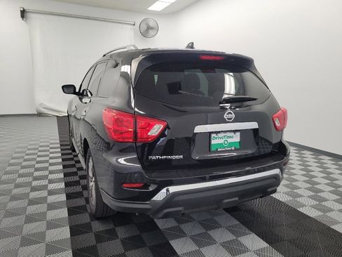 Used 2019 Nissan Pathfinder S image 6
