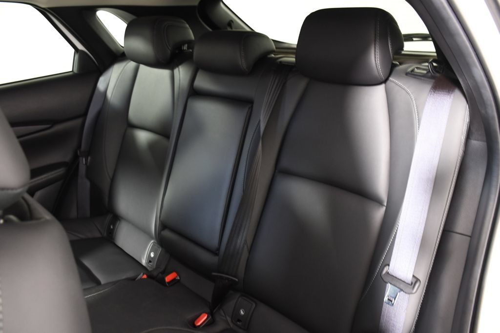 Used 2024 MAZDA CX-30 AWD 2.5 S w/ Preferred Package image 28