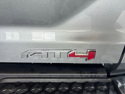 Used 2026 GMC Canyon AT4 AWD/4WD image 7