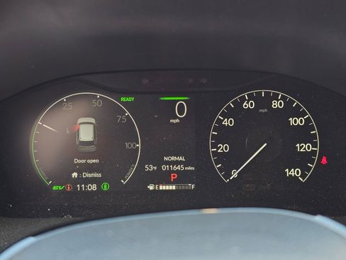 Used 2025 Honda CR-V Sport Touring image 11