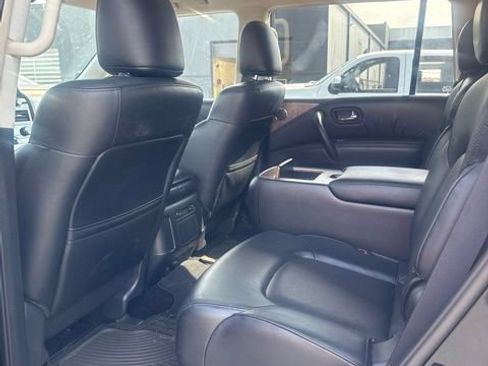 Used 2022 Nissan Armada SL w/ Captain's Chairs Package RWD image 12