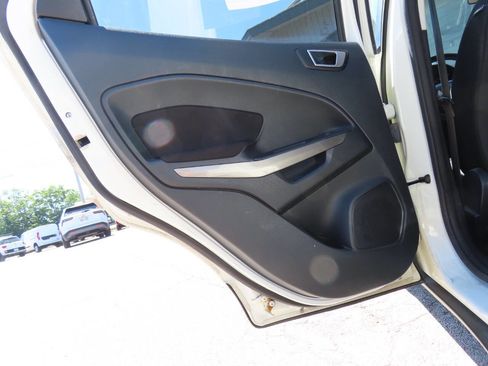 Used 2019 Ford EcoSport SE AWD/4WD image 37