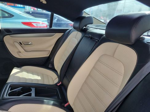 Used 2012 Volkswagen CC Sport FWD image 12