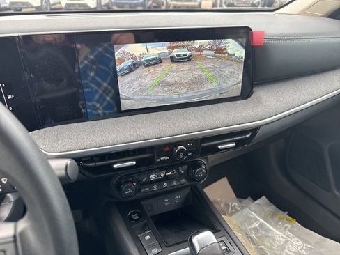 New 2026 Nissan Kicks SV w/ SV Premium Package image 15