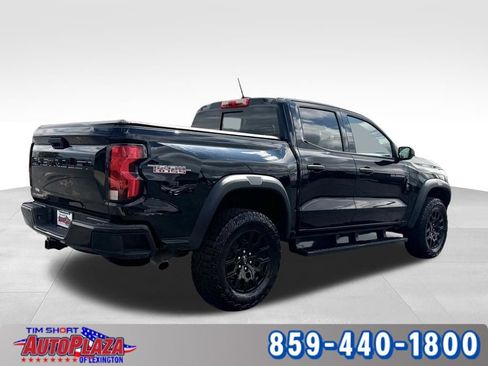 Used 2024 Chevrolet Colorado Trail Boss w/ Advanced Trailering Package AWD/4WD image 10