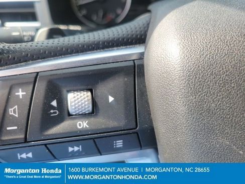 Used 2024 Mitsubishi Outlander SE Black Edition image 15