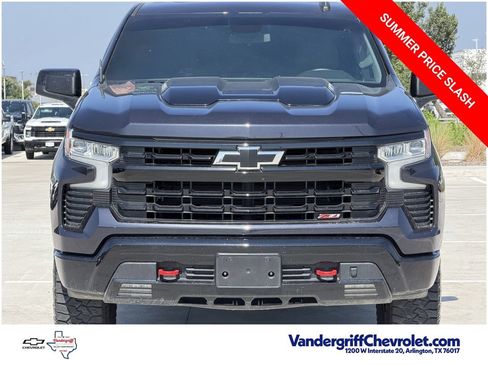 Used 2024 Chevrolet Silverado 1500 LT Trail Boss w/ Convenience Package II AWD/4WD image 7