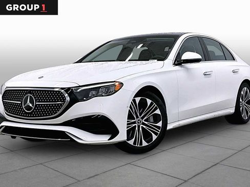 New 2026 Mercedes-Benz E 450 4MATIC Sedan image 1