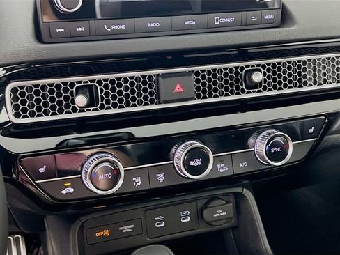 Certified 2025 Honda Civic Sport image 16