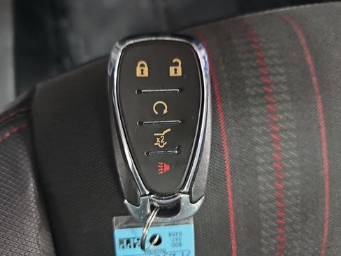 Used 2022 Chevrolet Equinox RS w/ Infotainment Package AWD/4WD image 38