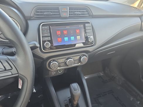 Certified 2025 Nissan Versa S w/ Trunk Package FWD image 19