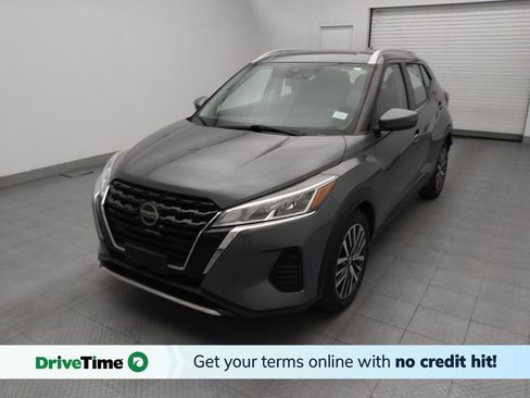 Used 2021 Nissan Kicks SV FWD image 1