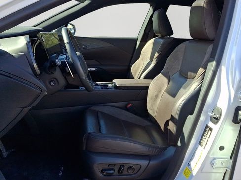 Used 2024 Lexus RX 350 AWD image 13