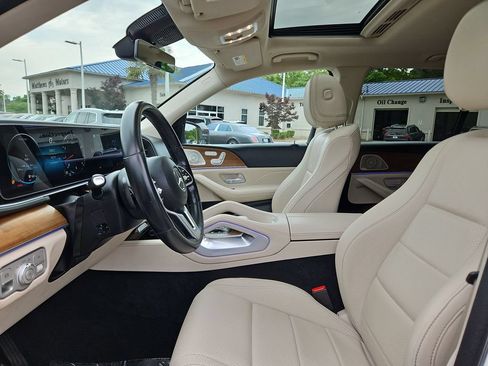 Used 2022 Mercedes-Benz GLE 350 w/ Premium Package image 23