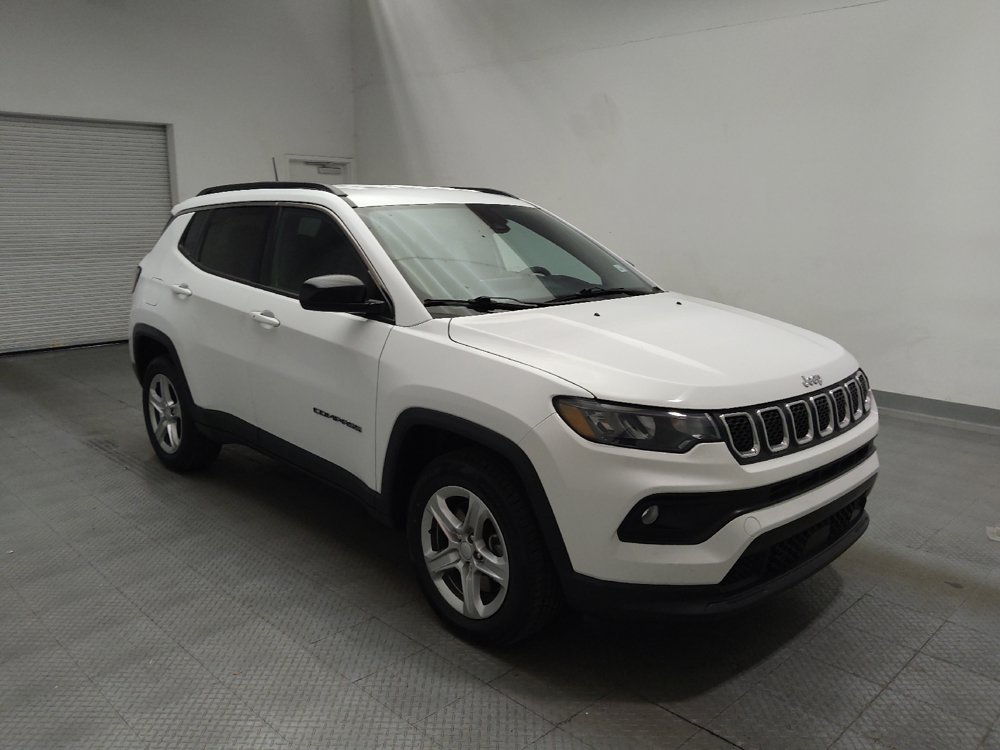 Used 2023 Jeep Compass Latitude AWD/4WD image 13