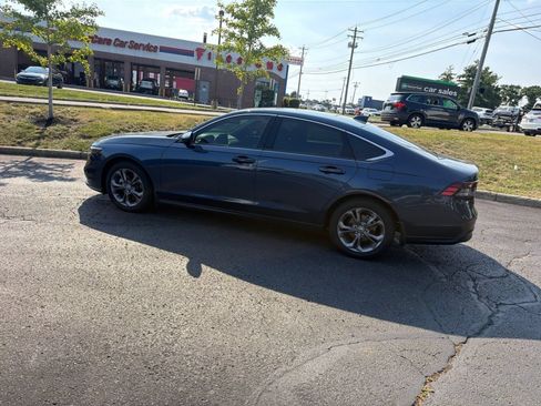 Used 2024 Honda Accord EX image 16