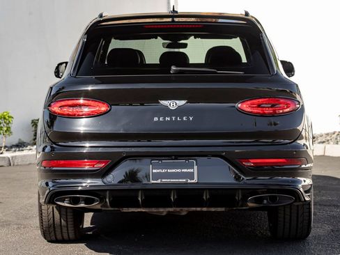 Used 2023 Bentley Bentayga Speed image 13