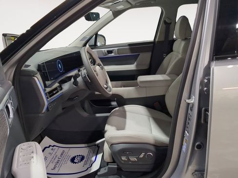 New 2025 Hyundai Santa Fe Calligraphy image 13